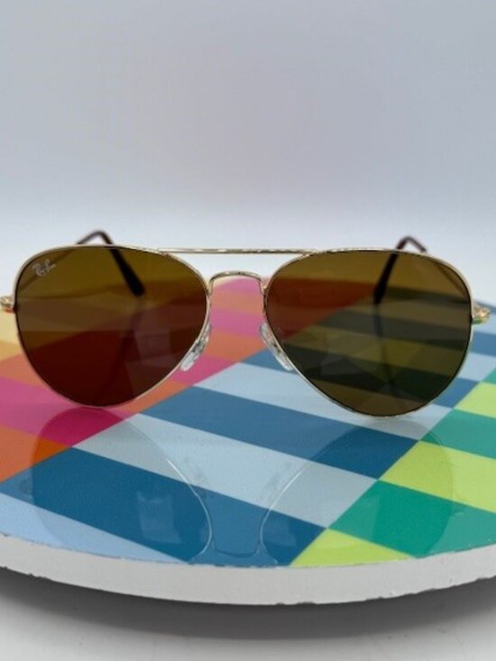 Ray-Ban RB3025 Aviator Sunglasses 001/33 Gold/Brown Lens main image 4